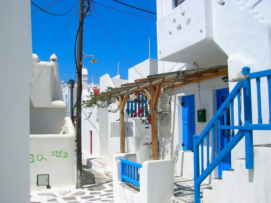  Mikonos 